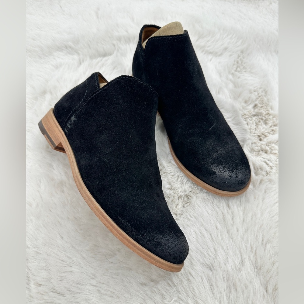 Frye Leather Elyssa‎ Bootie in Black Suede 5.5 - Picture 3 of 11